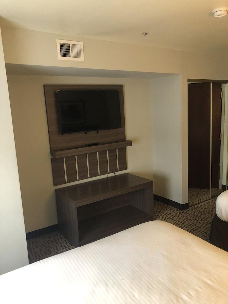 ฮอว์ทอร์น สวีท บาย วินด์แฮม ชาร์ลส์ตัน Hotel ชาร์ลสตัน ภายนอก รูปภาพ